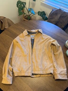 RAINFOREST Men's Light Tan Suede Jacket